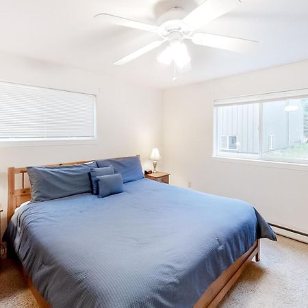 Creek Condos Joseph Room photo